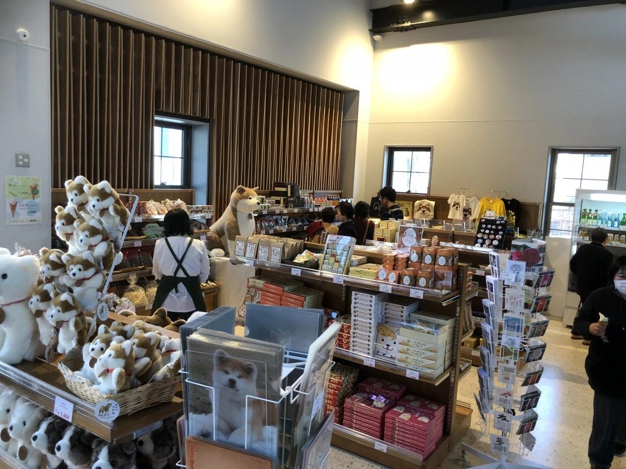 【モフモフの極み】可愛すぎる秋田犬にキュン死！「秋田犬の里」